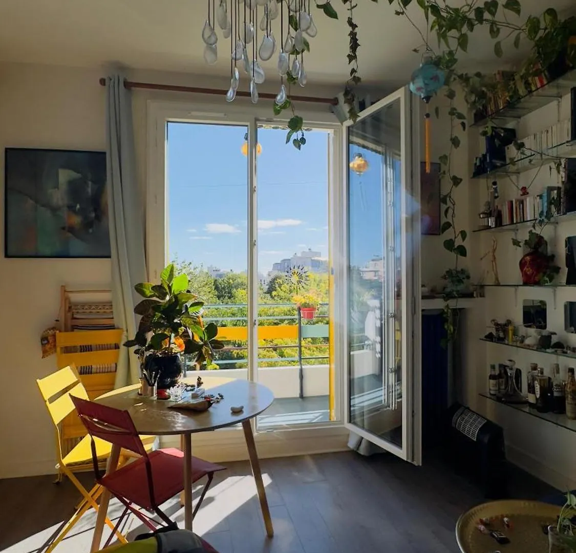 Canopee, Paisible, Chaleureux, Lumineux, Balcon Paris 0*,  France