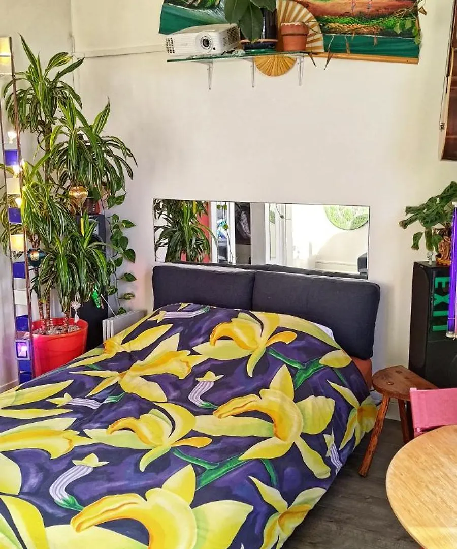 Apartment Canopee, Paisible, Chaleureux, Lumineux, Balcon Paris France