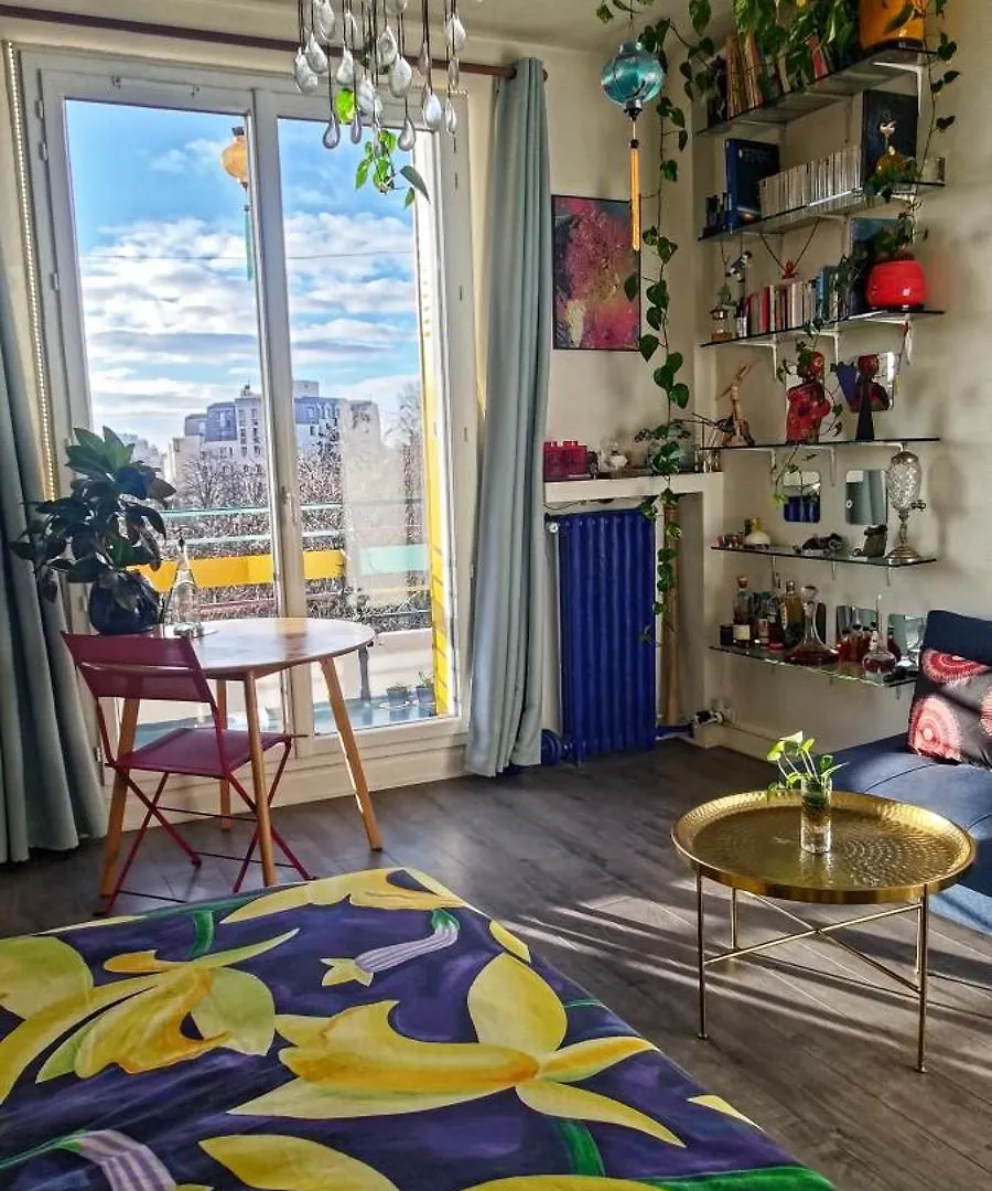Canopee, Paisible, Chaleureux, Lumineux, Balcon Paris 0*,  France